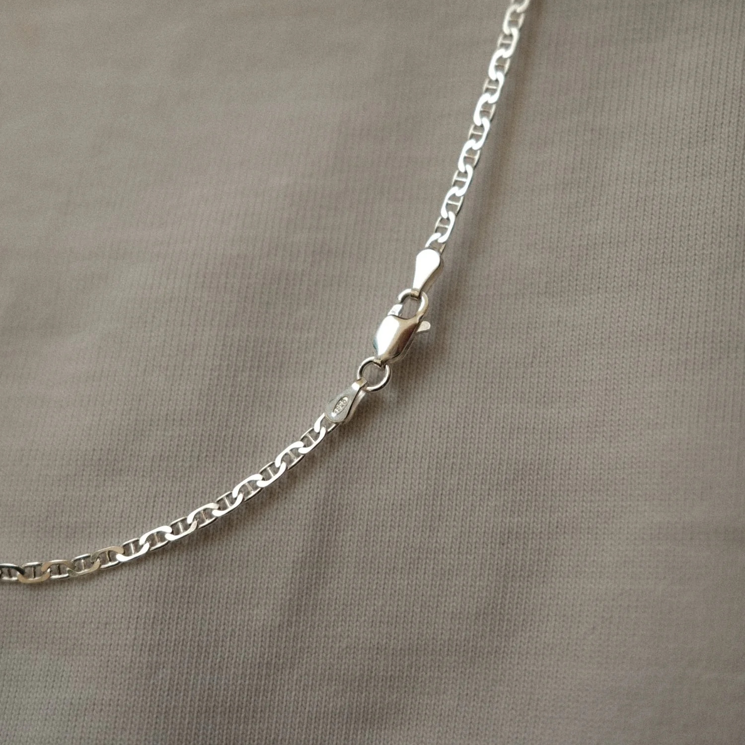 Anchor Chain Necklace Silver - Image 4