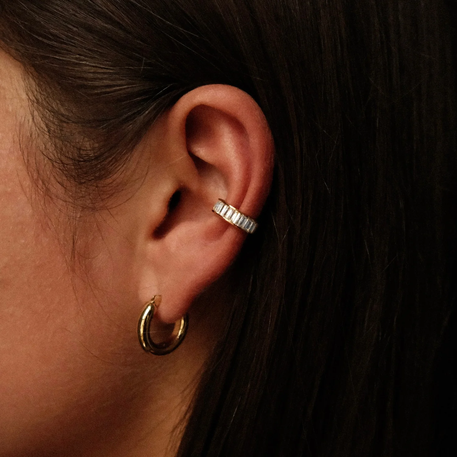Baguette Bezel Ear Cuff - Image 3
