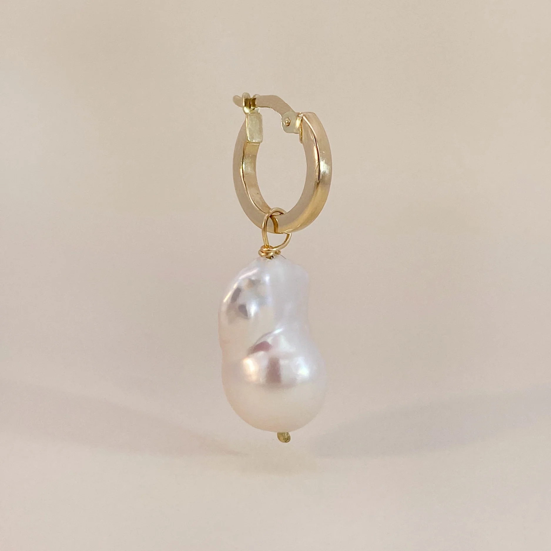 Baroque Pearl Pendant - Image 3