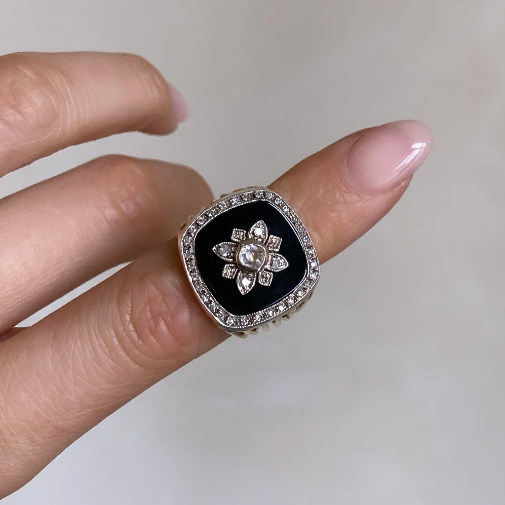 Bold Onyx Flower Signet - Image 4