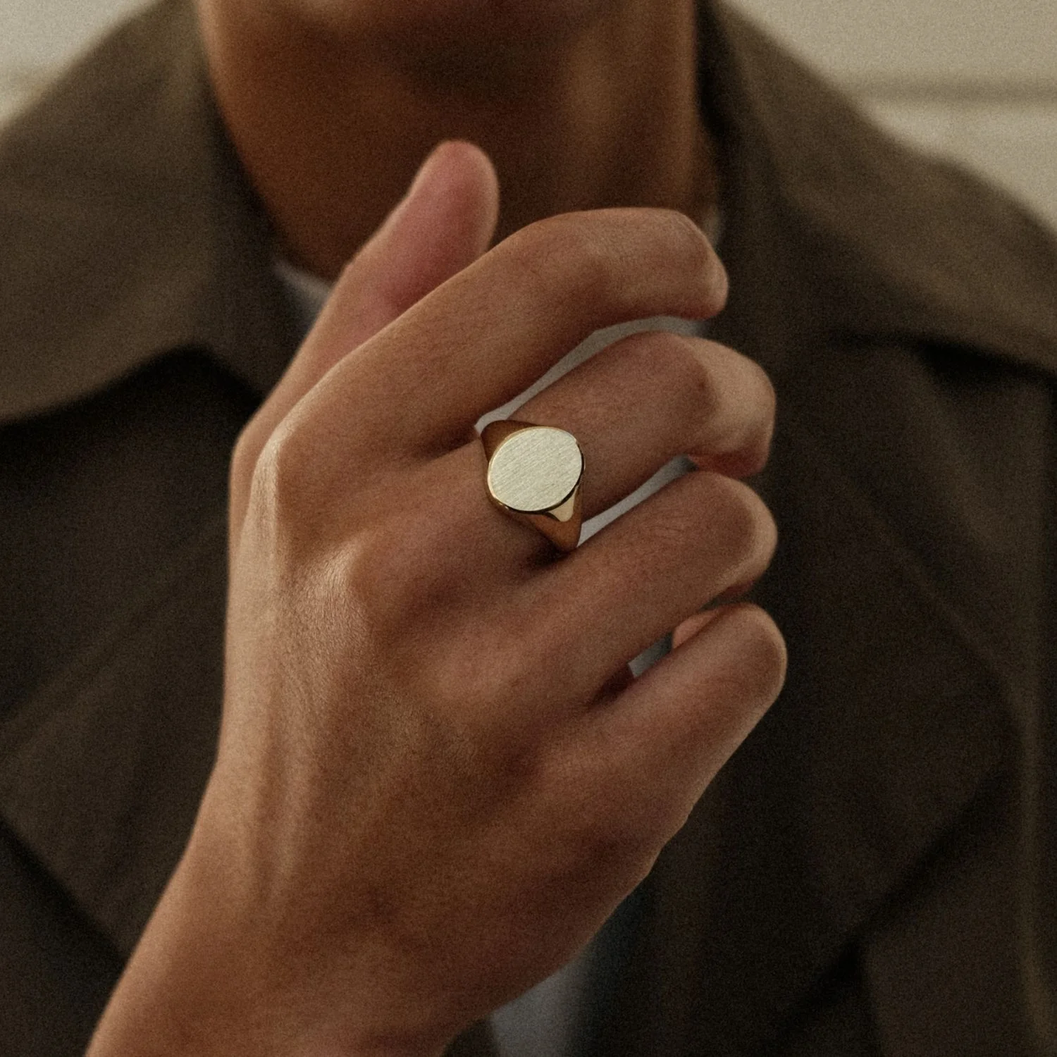 Bold Oval Signet Ring - Image 3