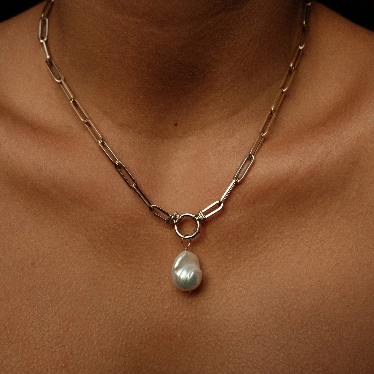 Baroque Pearl Pendant - Image 5
