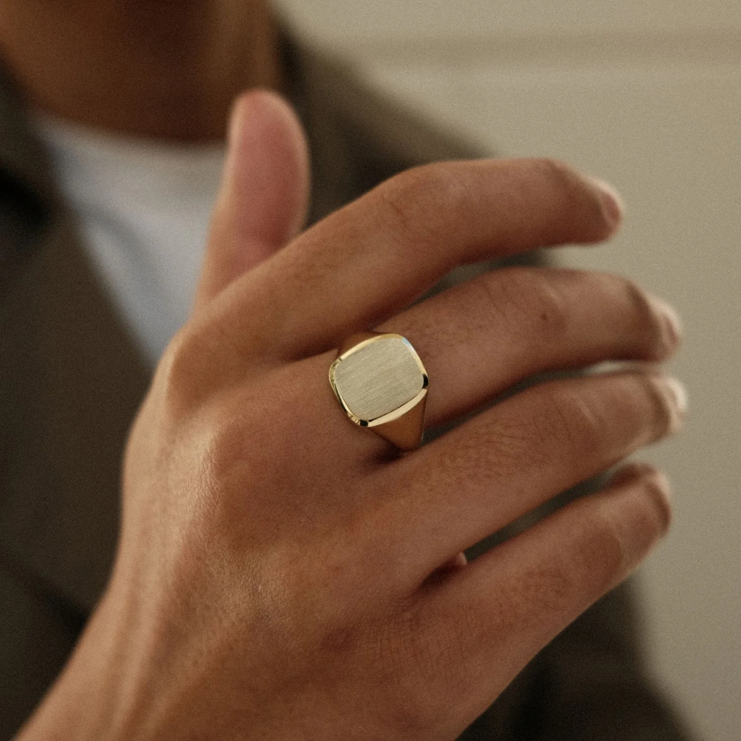 Bold Signet Ring - Image 2