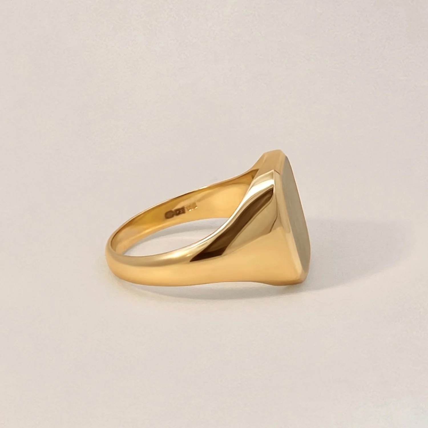 Bold Signet Ring - Image 4