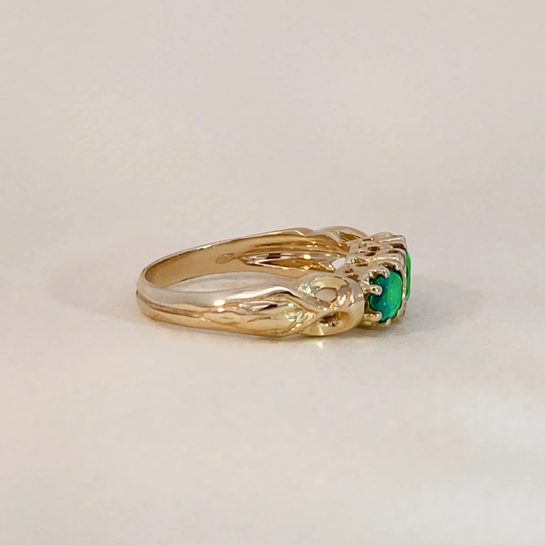 Bright Emerald Trio Ring - Image 3