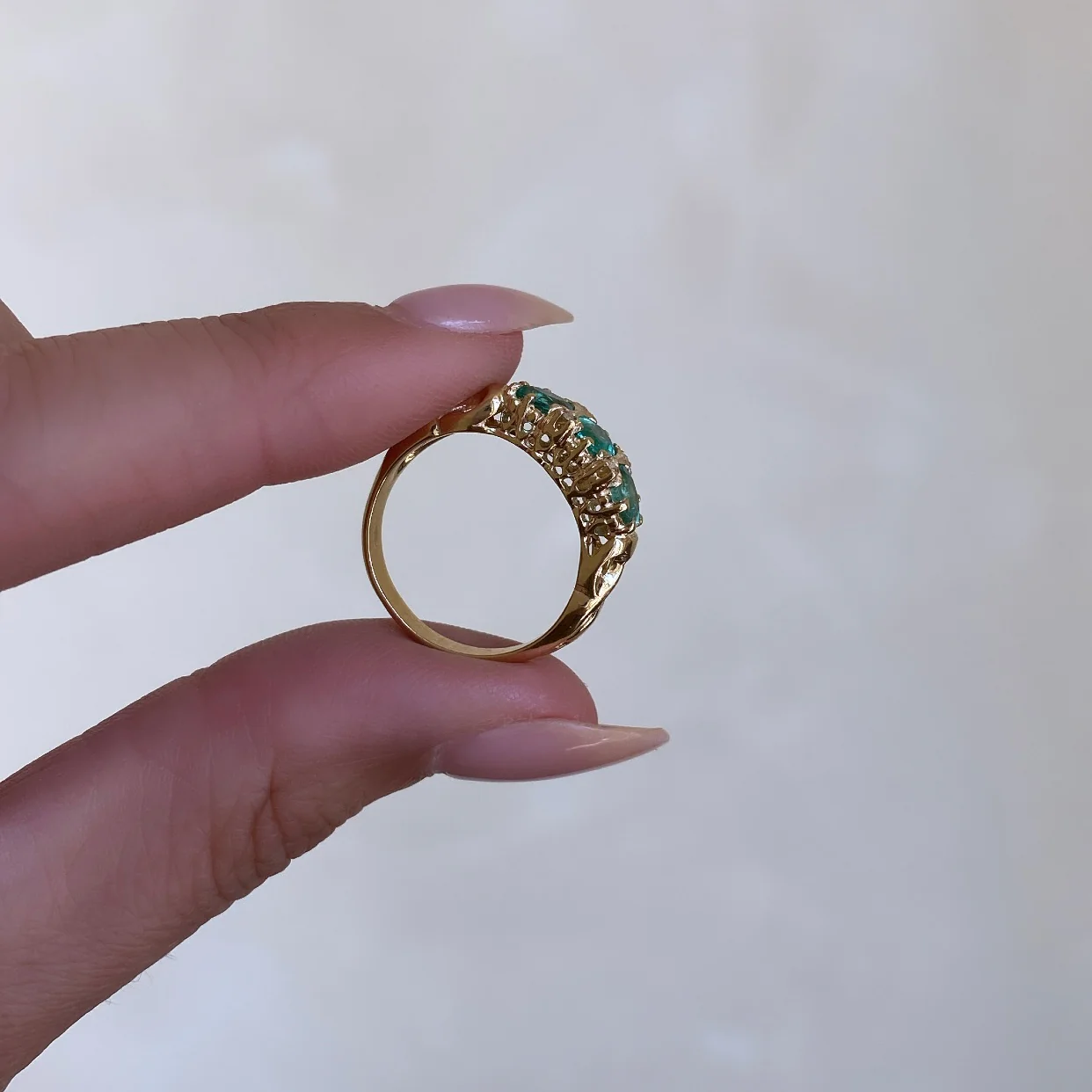 Bright Emerald Trio Ring - Image 5