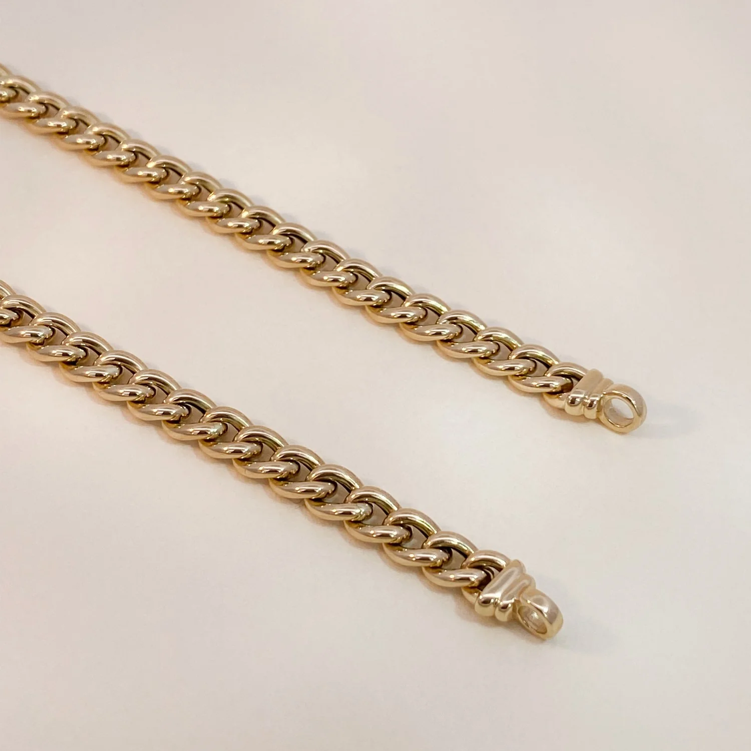 Chunky Gourmet String