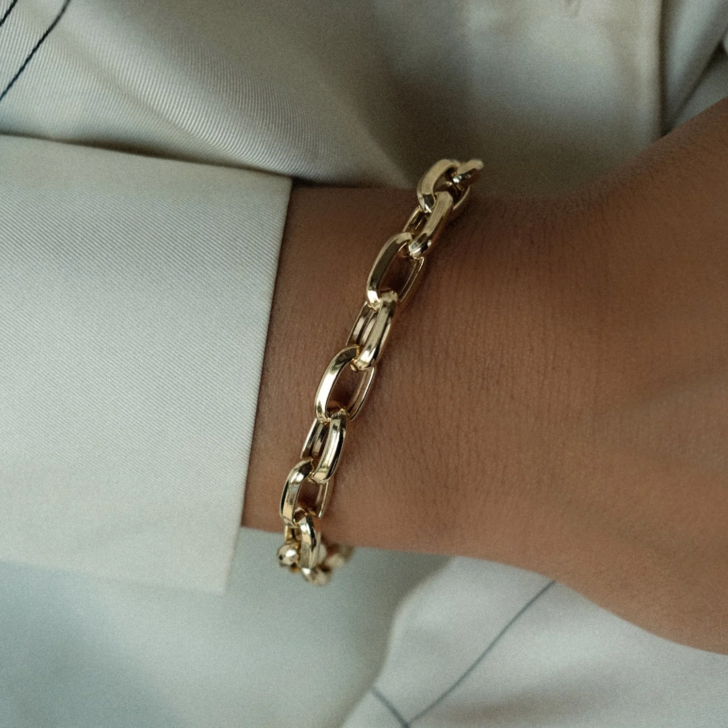 Chunky Link Bracelet - Image 2