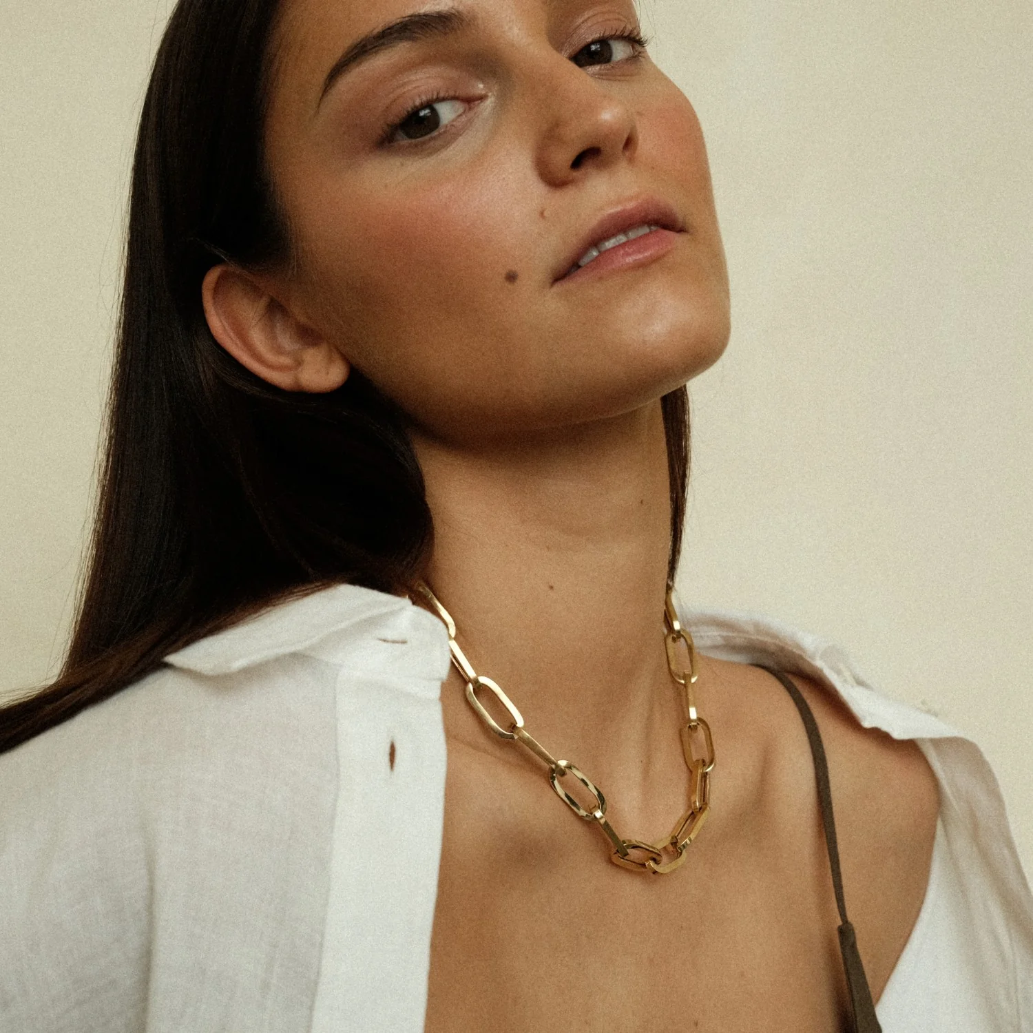 Chunky Paperclip Link Necklace - Image 4