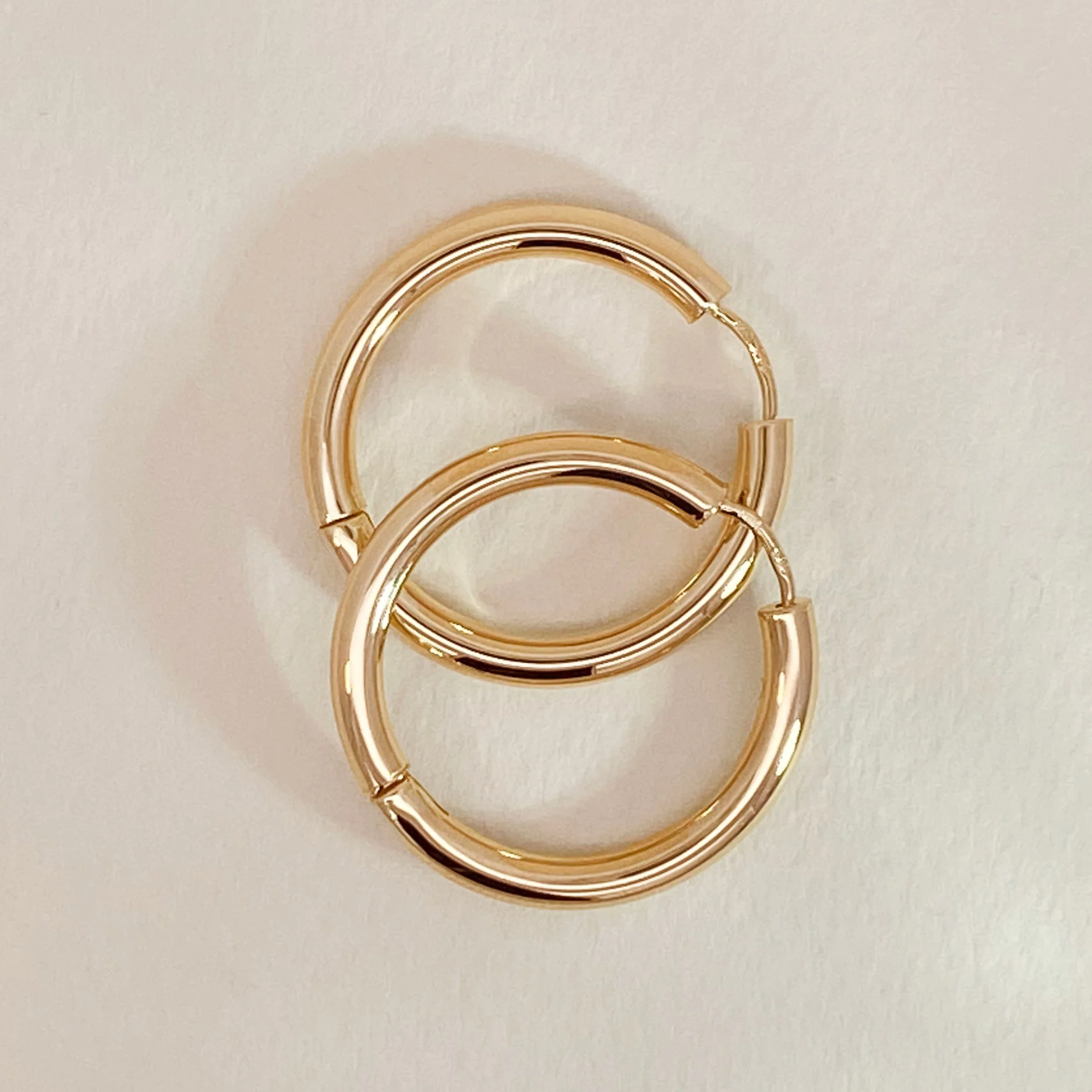 Classic Hoops Large - Image 3
