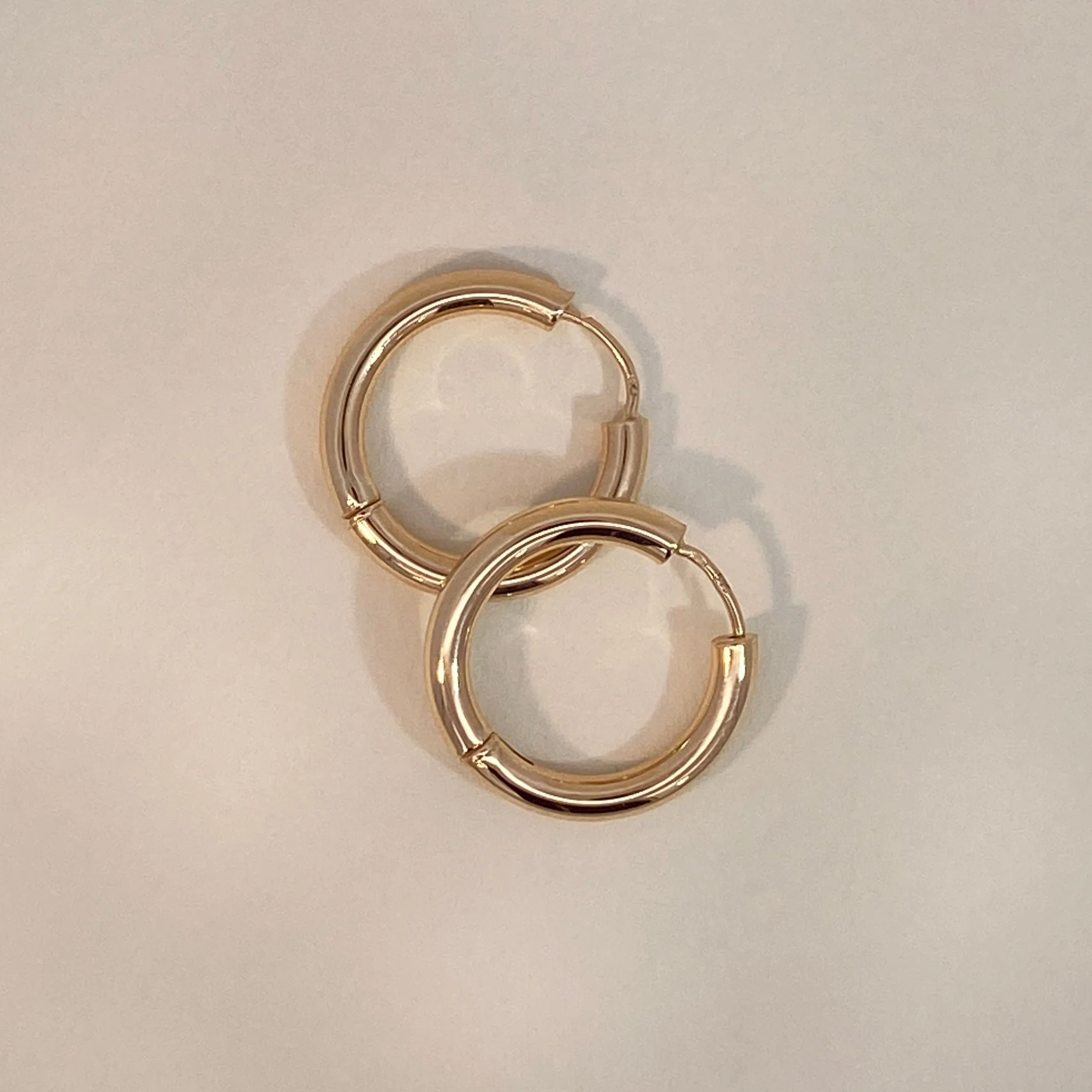 Classic Hoops Medium - Image 3