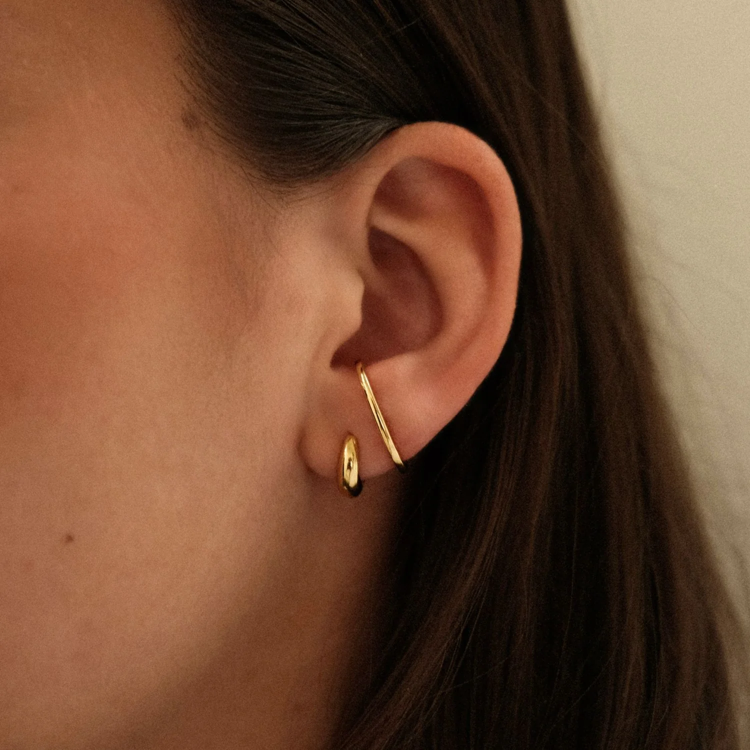 Classic Suspender Earring - Image 4