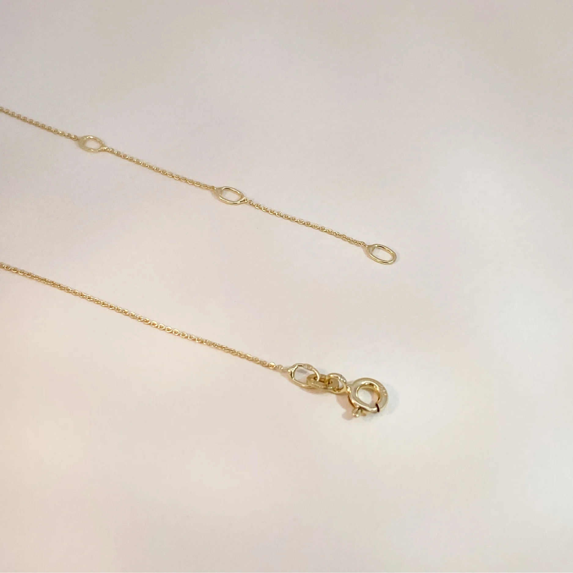 Delicate Anchor Necklace - Image 5