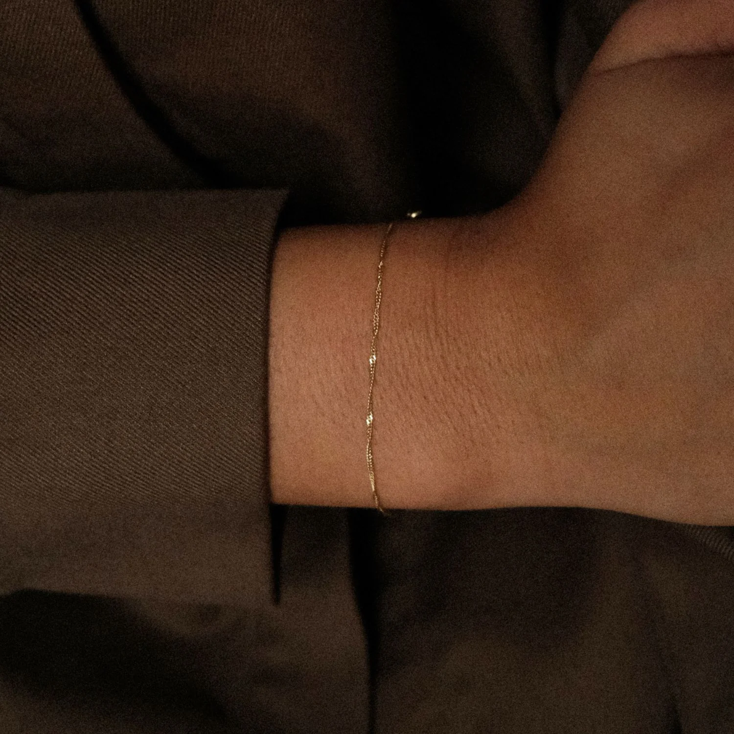 Delicate Twist Bracelet - Image 2