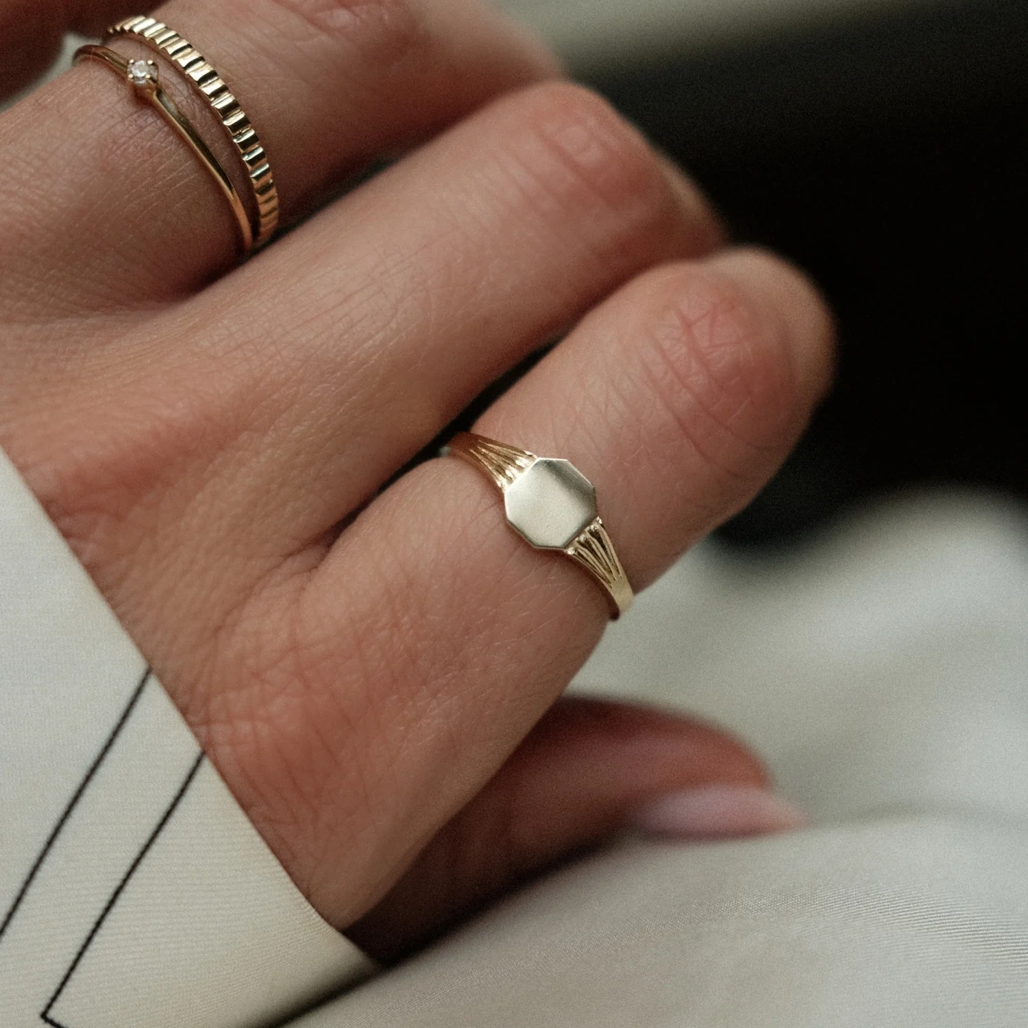 Detailed Signet Ring - Image 2