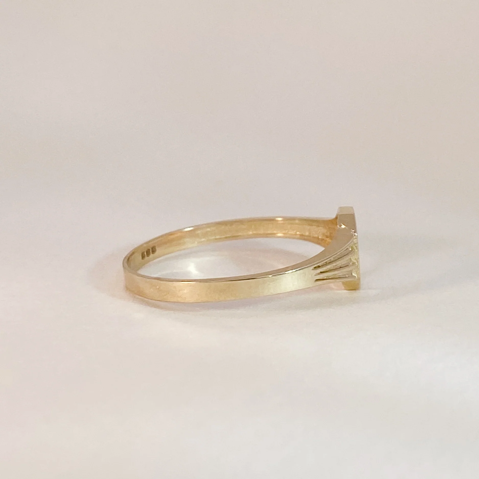 Detailed Signet Ring - Image 3