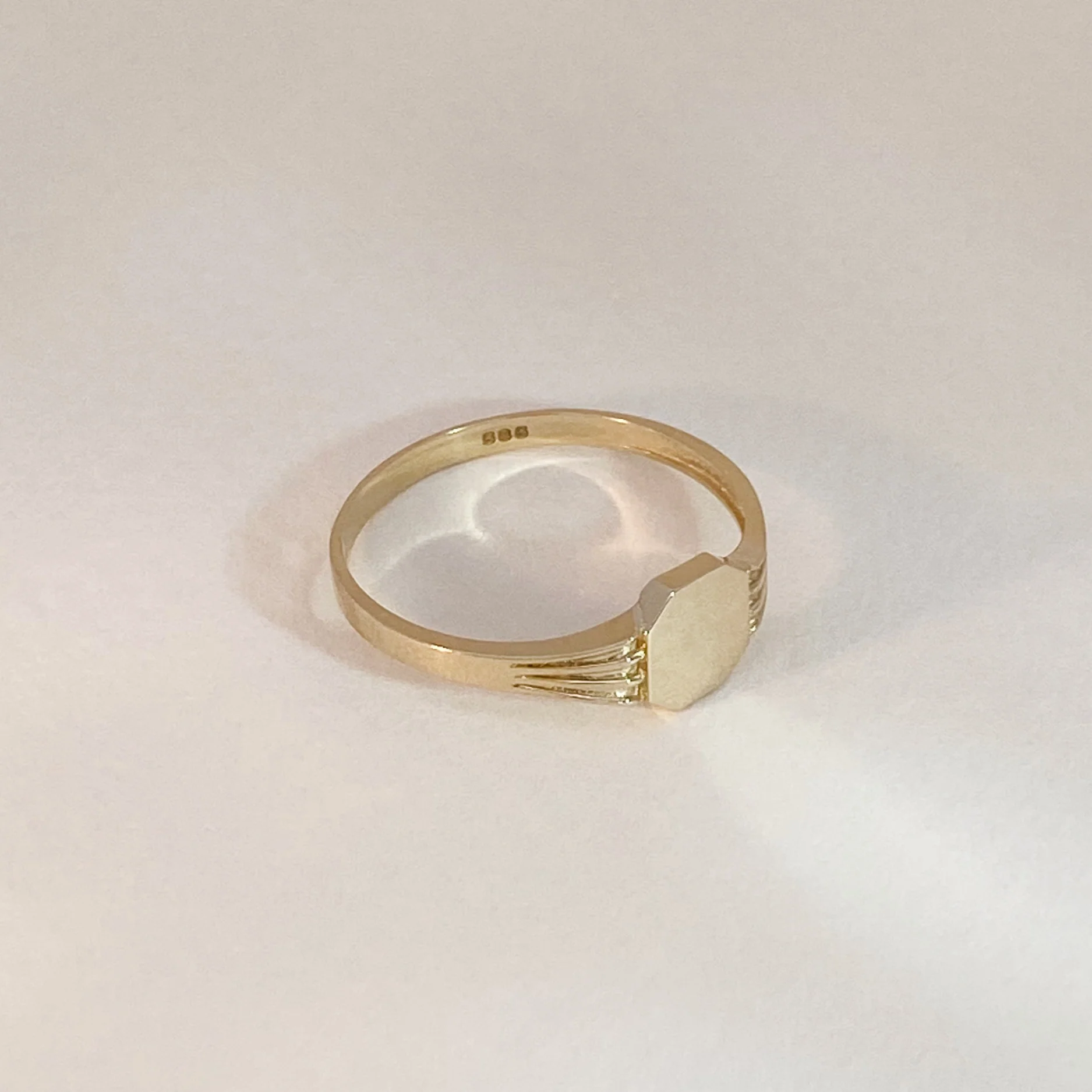 Detailed Signet Ring - Image 5
