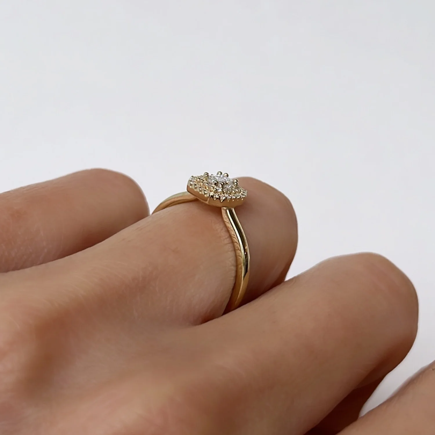 Double Diamond Halo Ring - Image 4