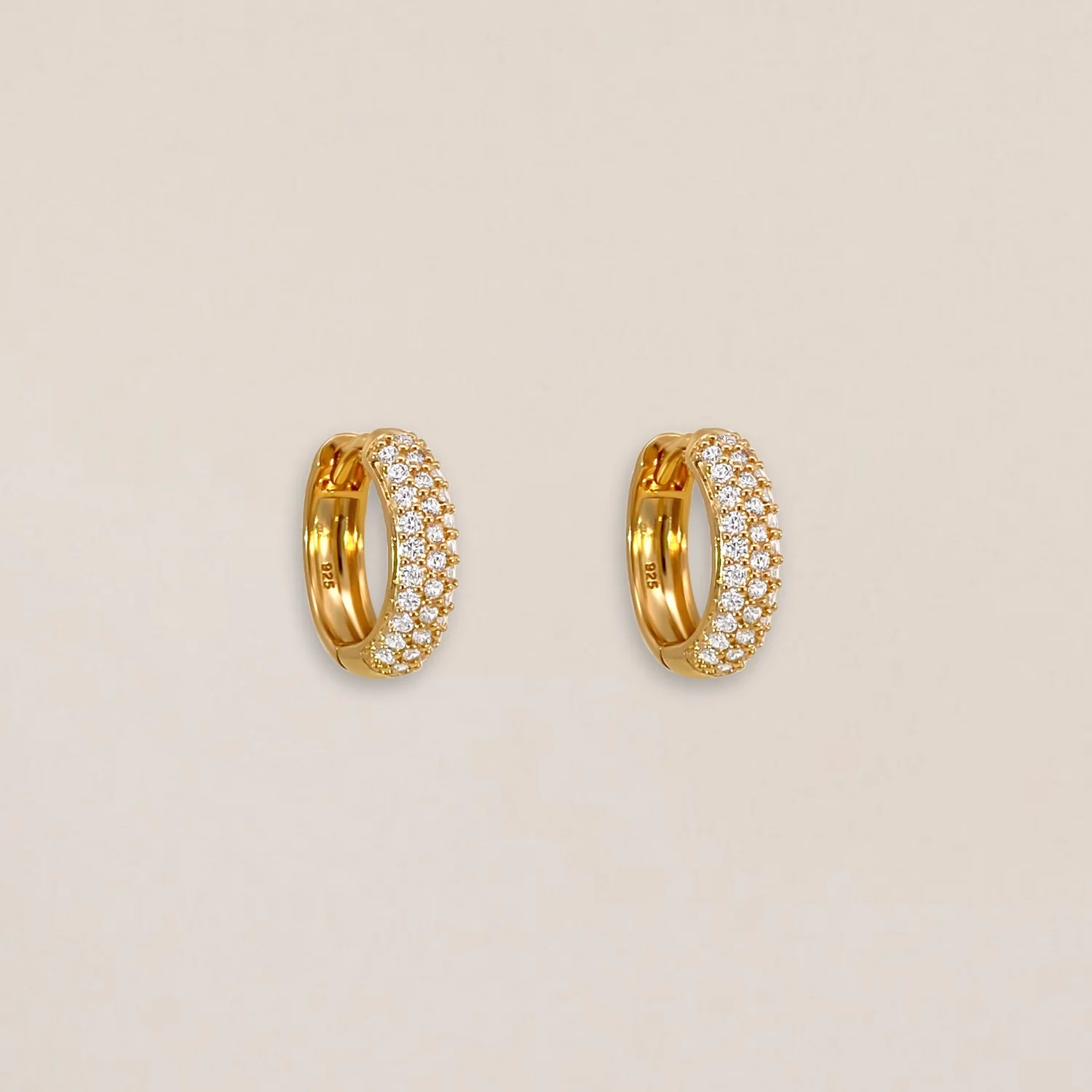 Pavé Hoops