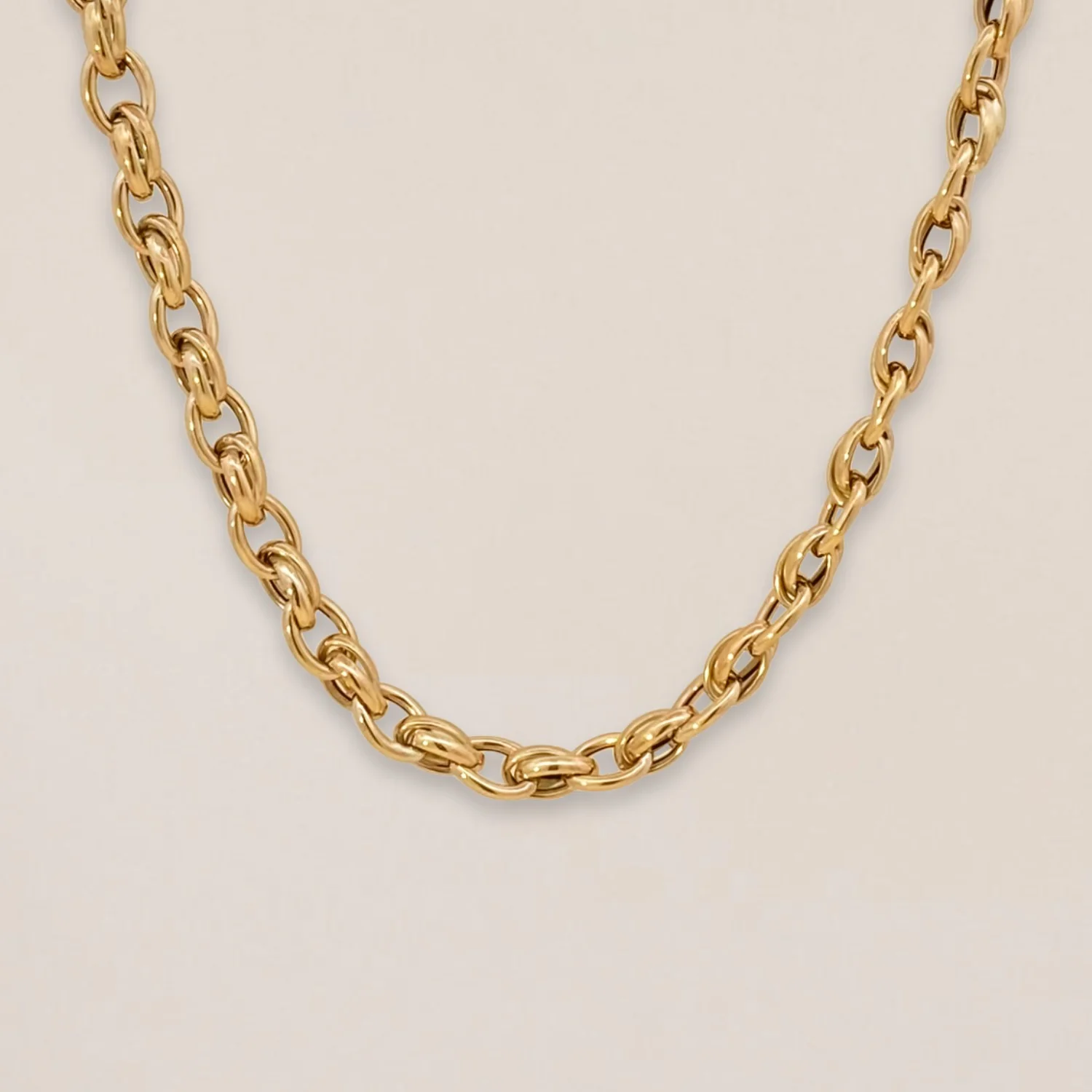 Elegant Chain Necklace