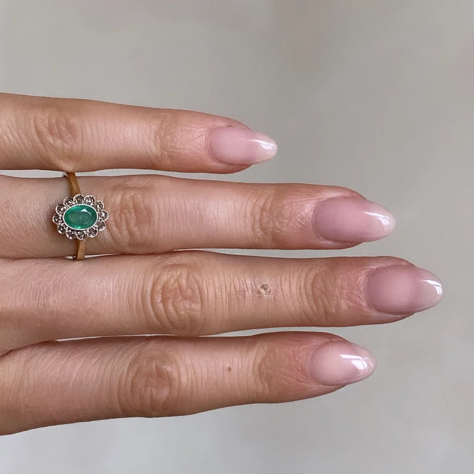 Emerald & Diamond Flower Ring - Image 4