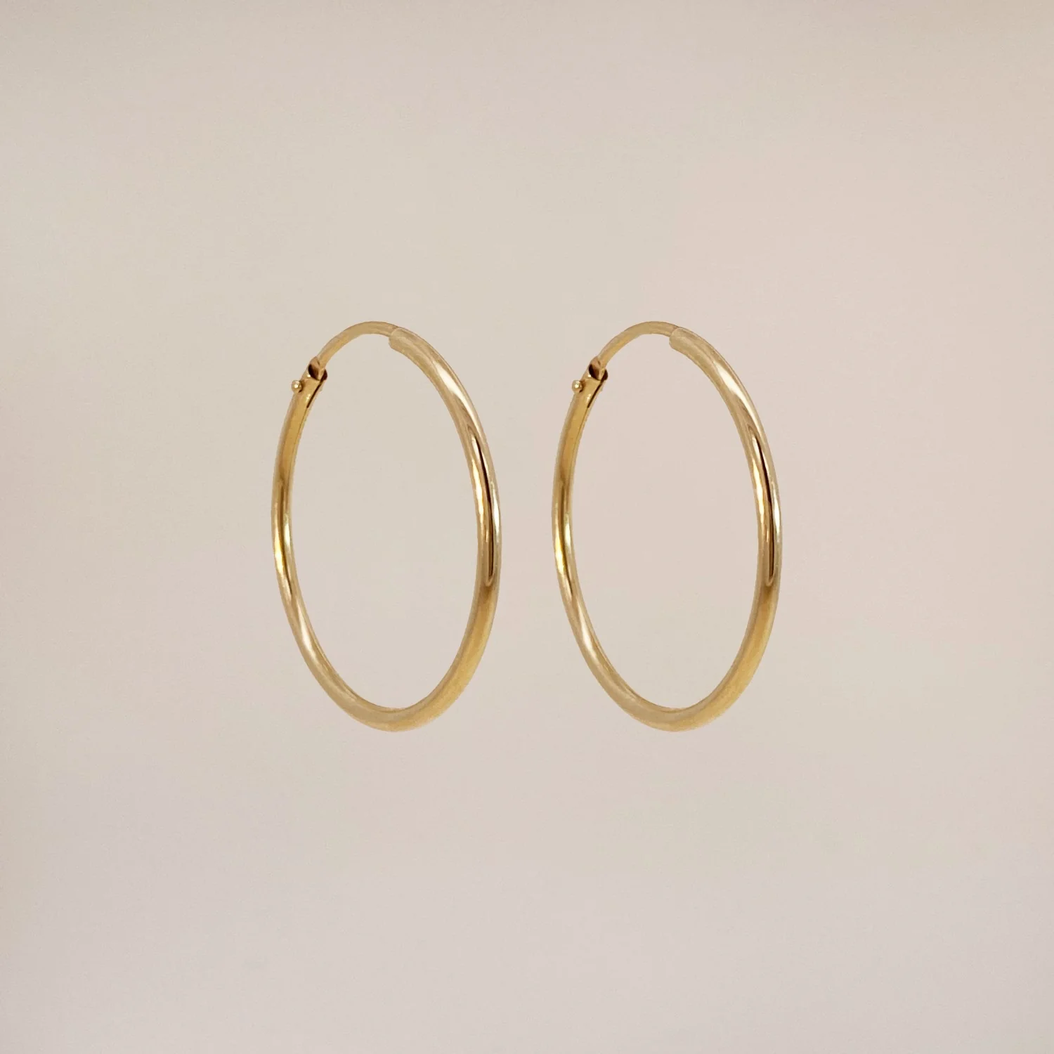 Essential Hoops Small