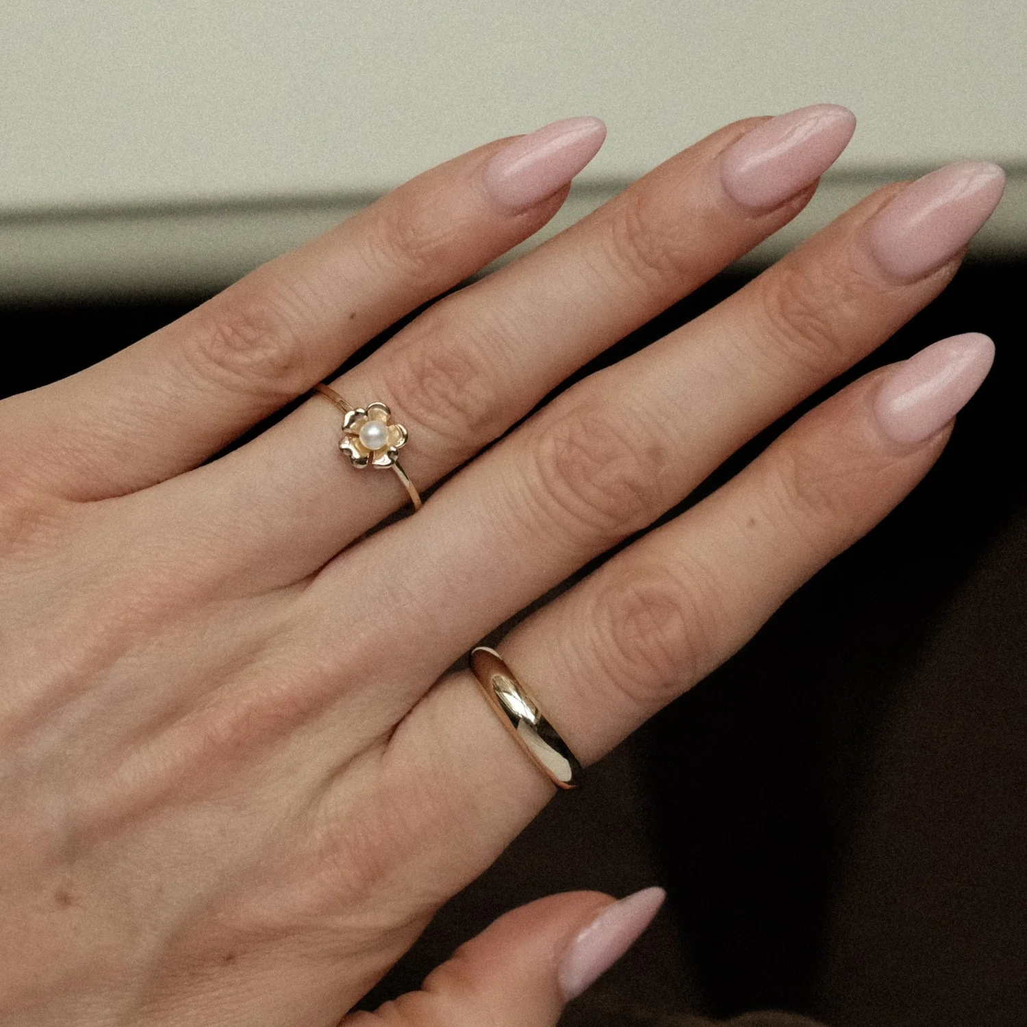Floral Pearl Ring - Image 4