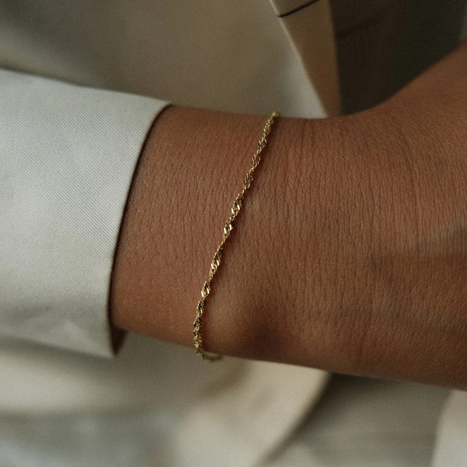 Twisted Chain Bracelet - Image 2