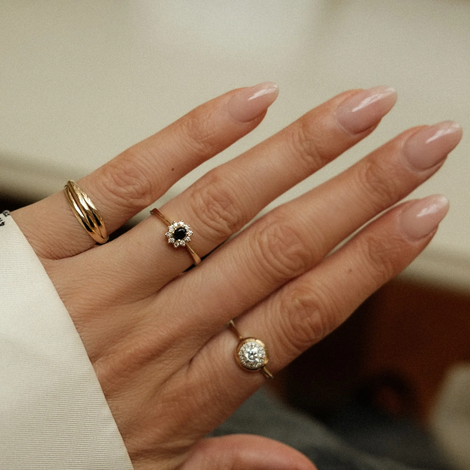 Small Lady Di Ring - Image 6
