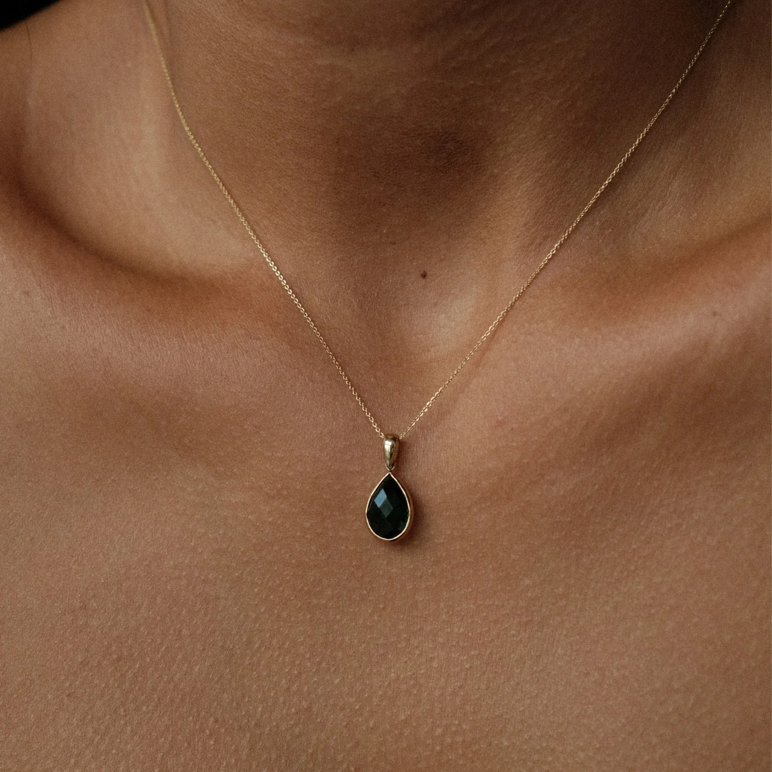 Green Quartz Drop Pendant - Image 2