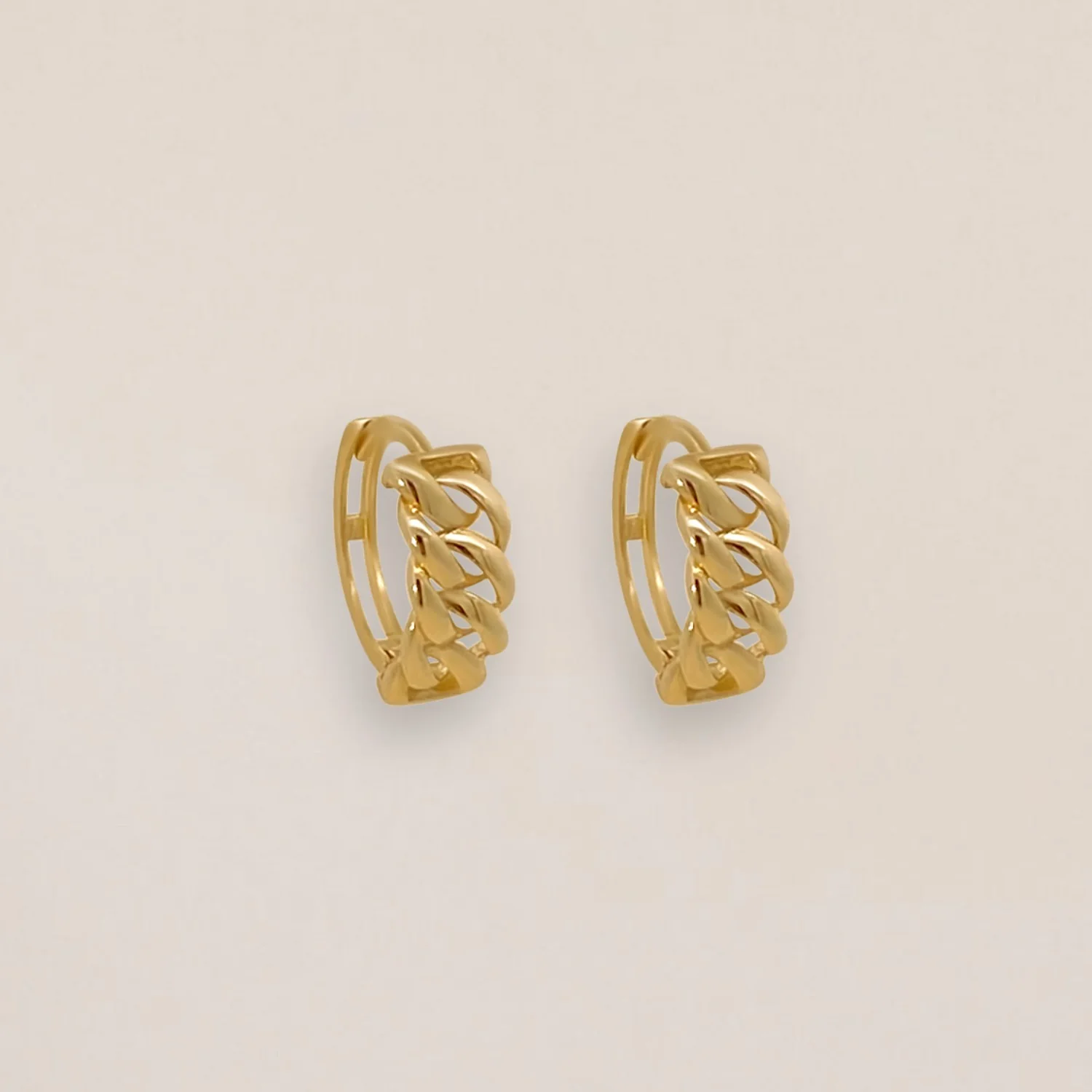 Interlocked Hoops