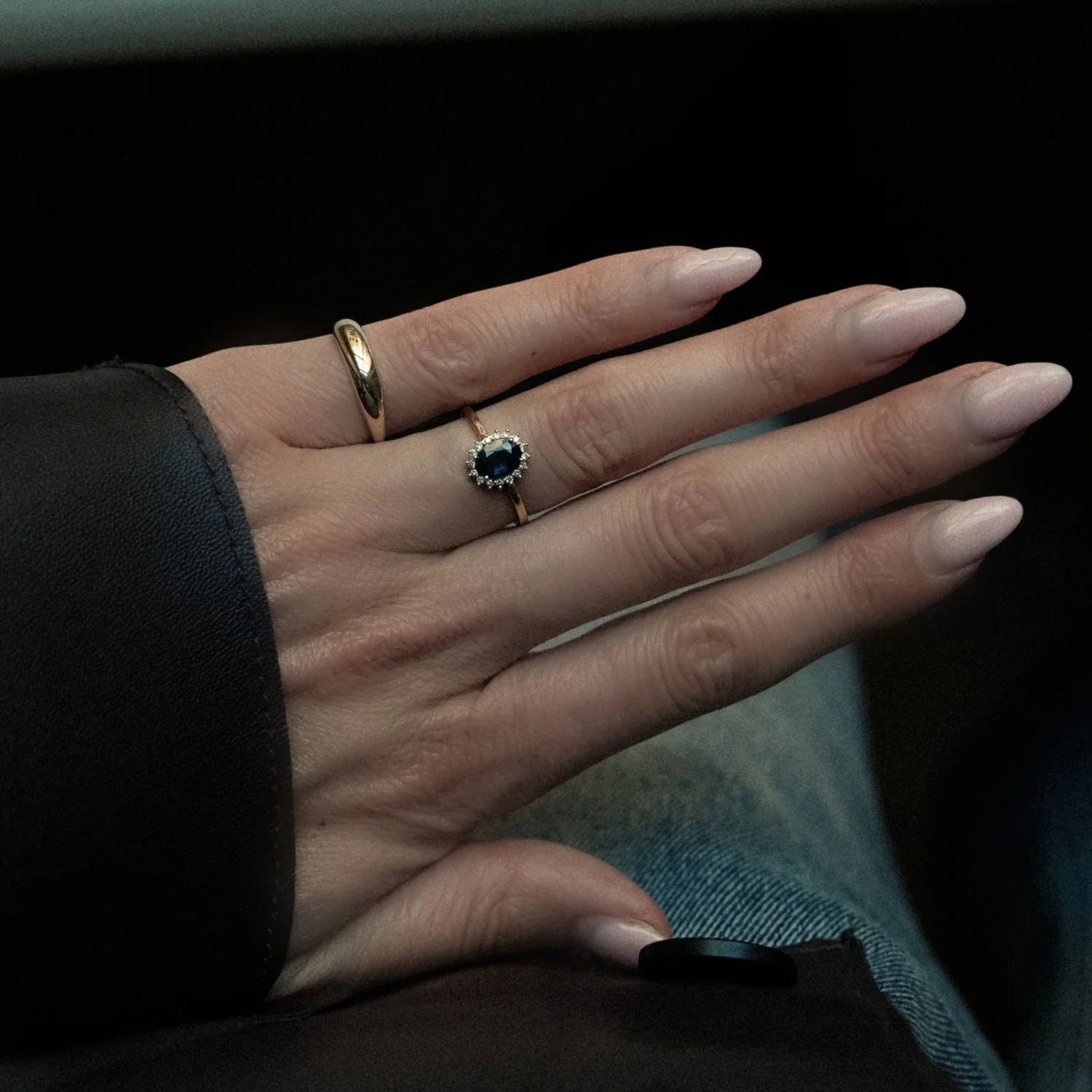 Large Lady Di Ring - Image 6
