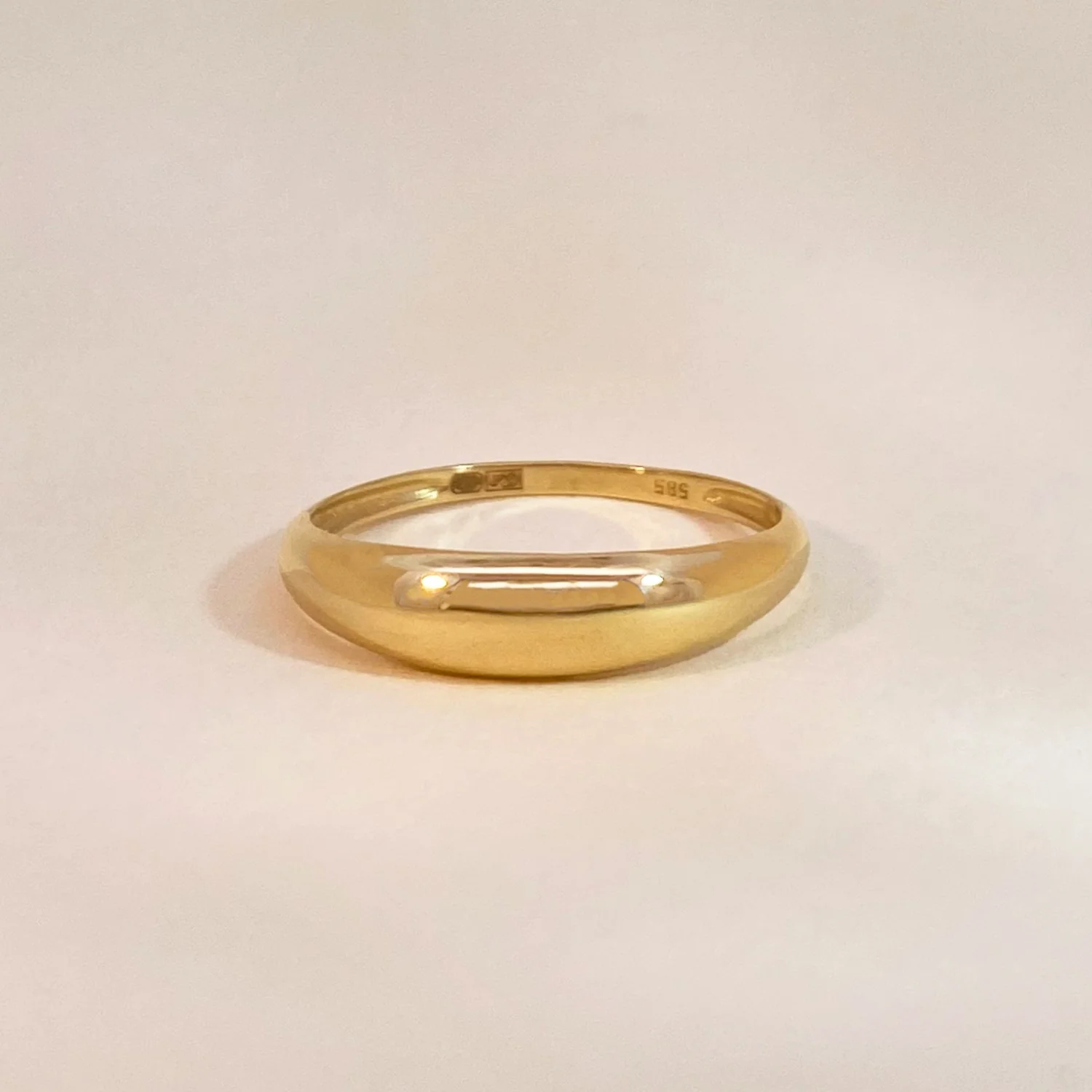 Mini Balloon Ring