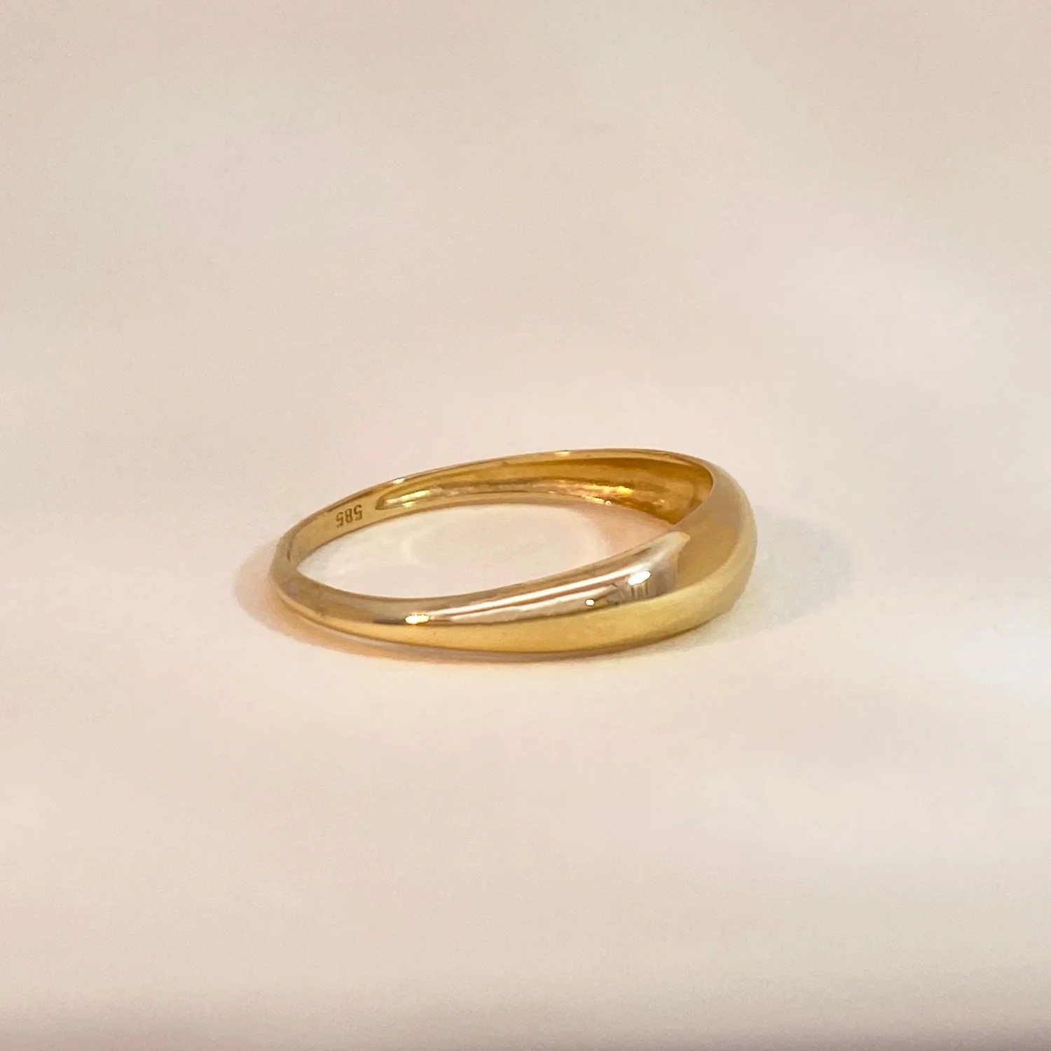 Mini Balloon Ring - Image 3