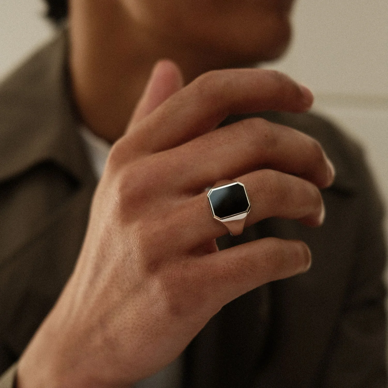 Onyx Signet Ring Silver - Image 2