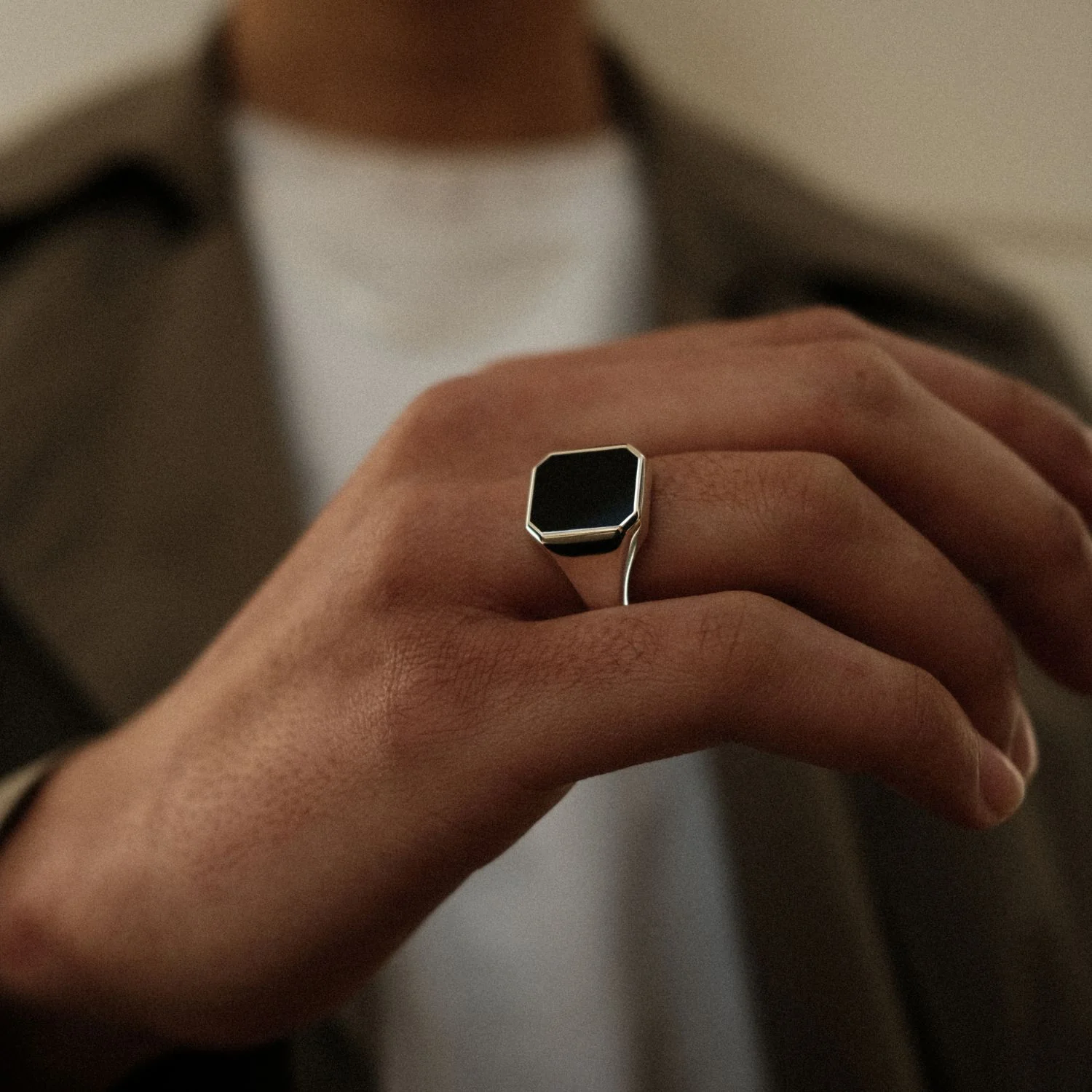 Onyx Signet Ring Silver - Image 3