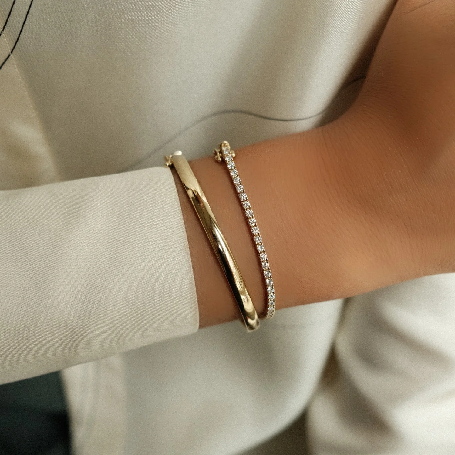 Oro Bangle - Image 2