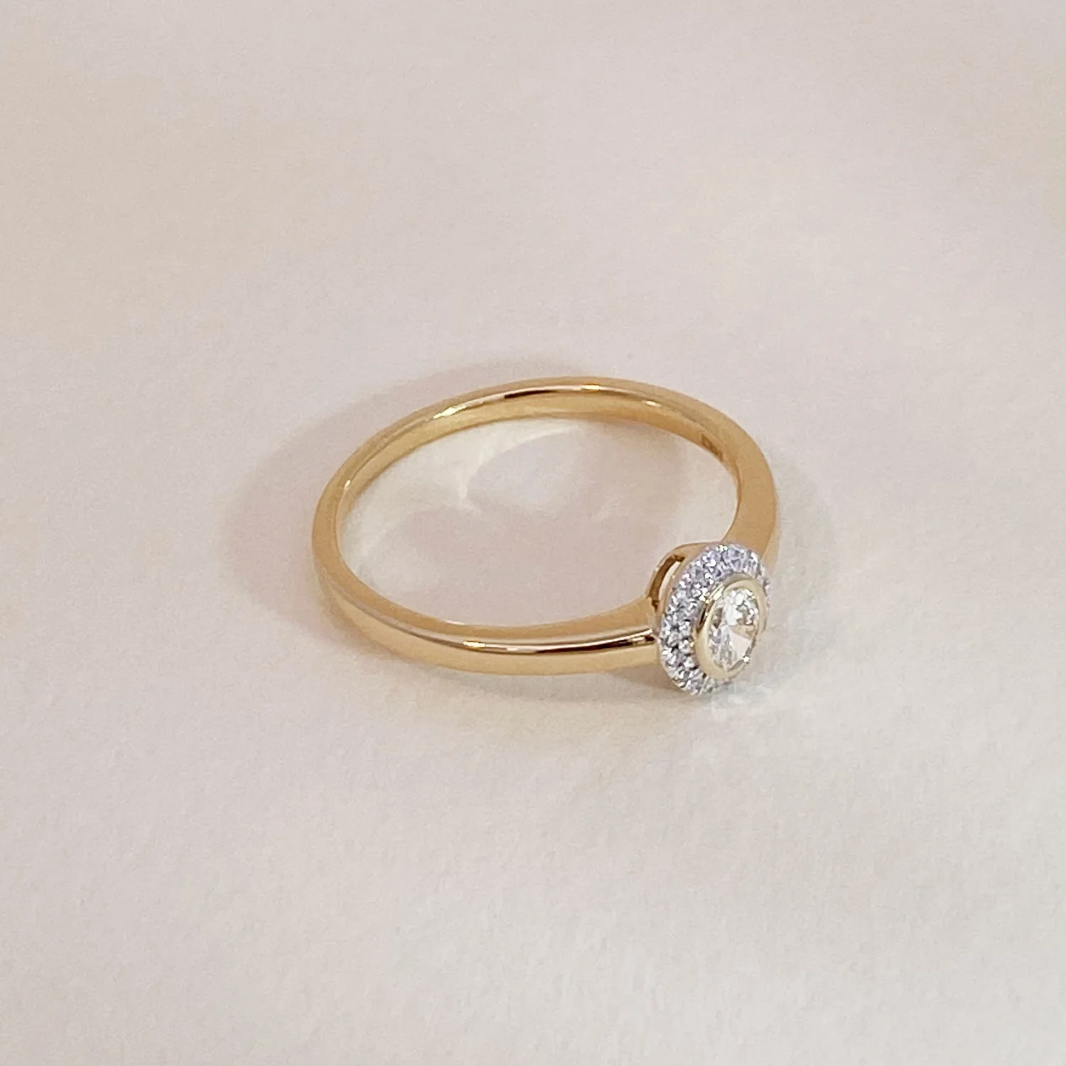 Oval Diamond Halo Ring - Image 5