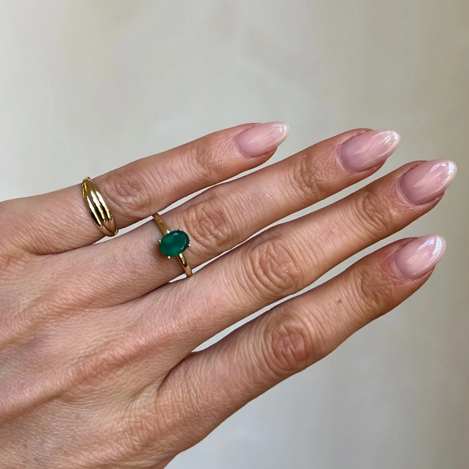 Oval Green Agate Ring - Image 2