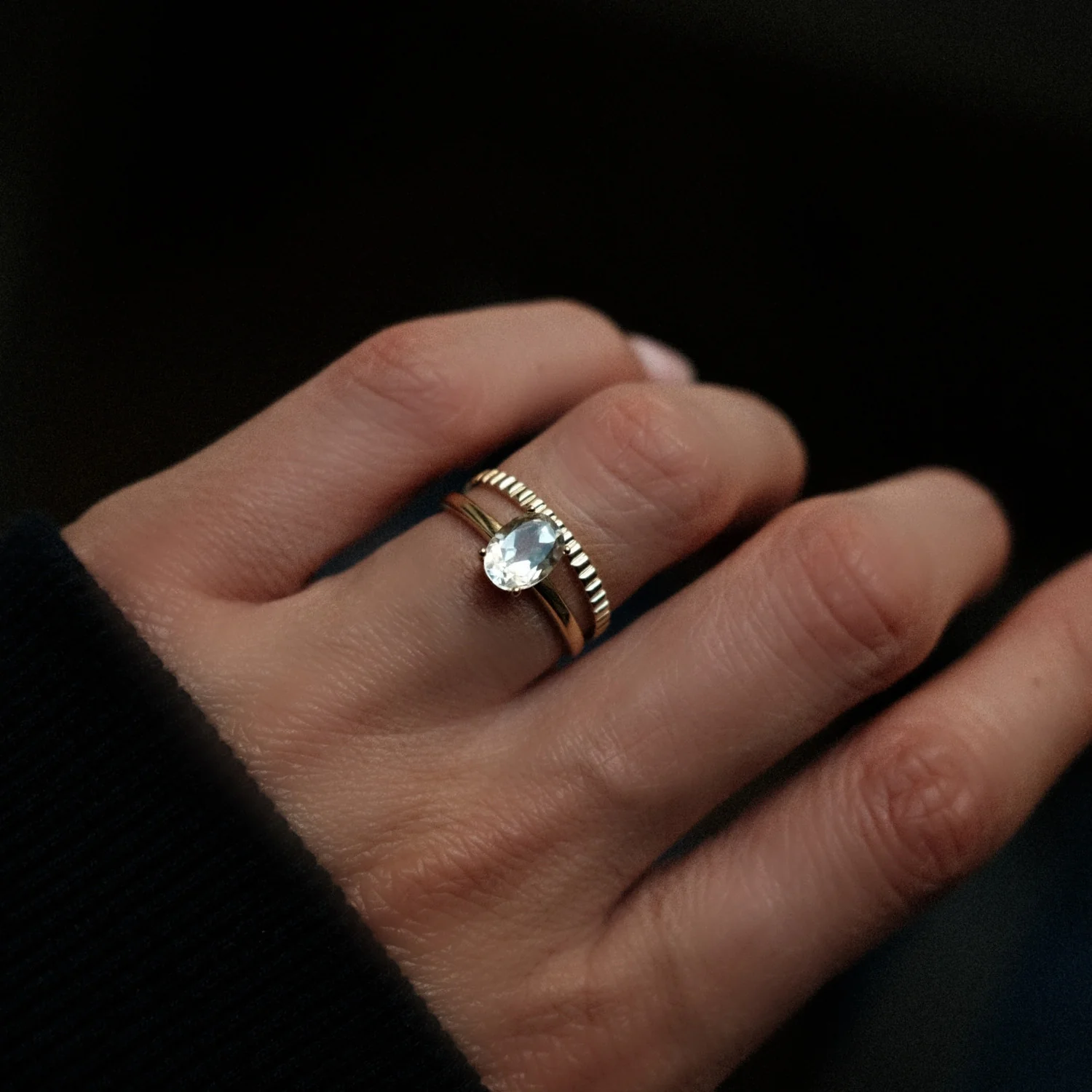 Oval Green Amethyst Ring - Image 4