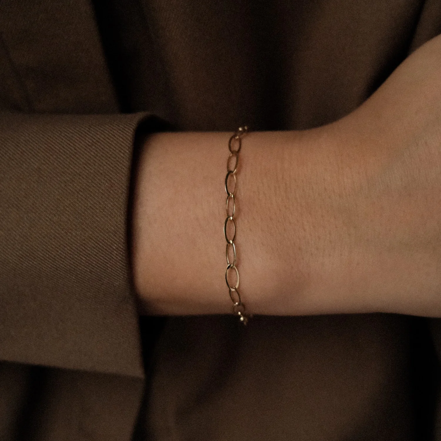 Oval Link Bracelet - Image 2