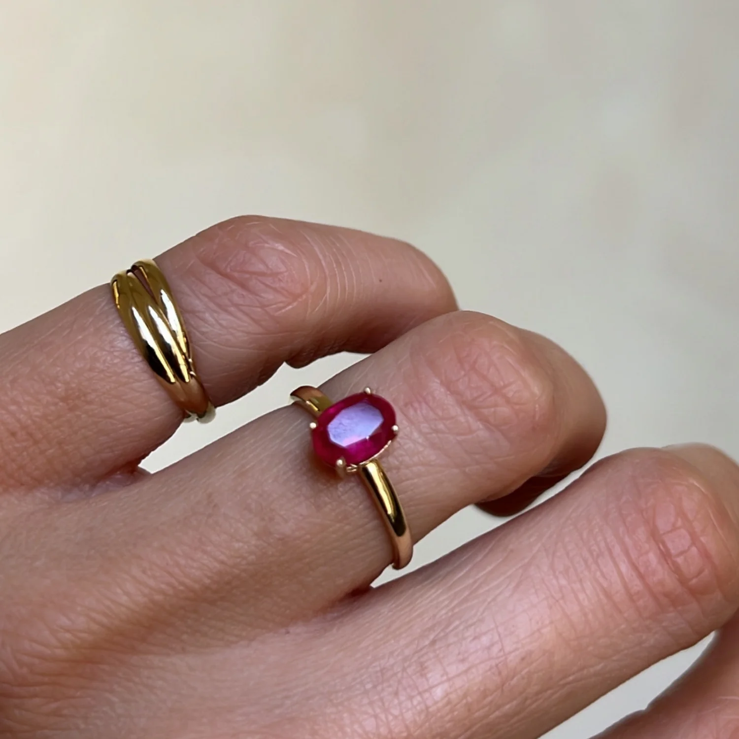 Oval Ruby Ring - Image 4