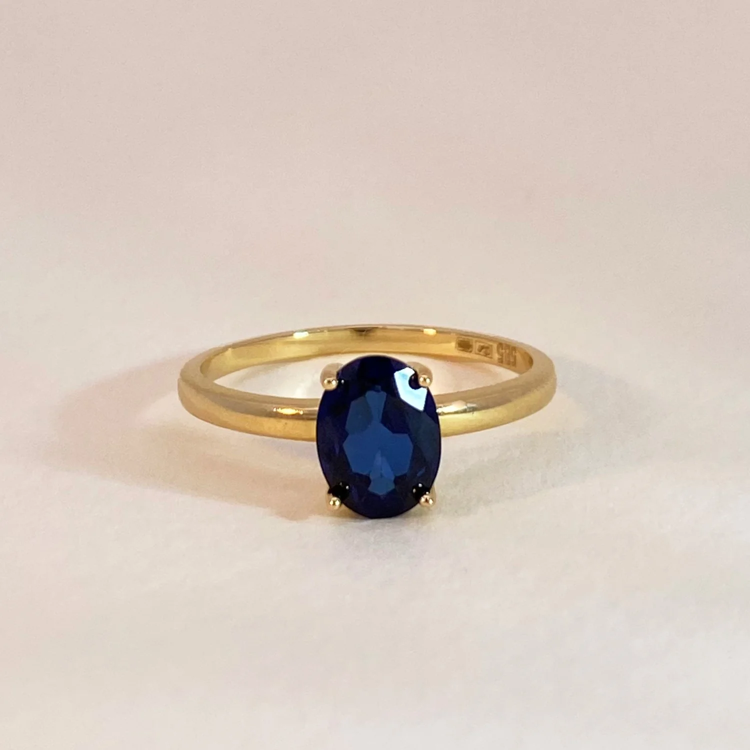 Oval Sapphire Ring
