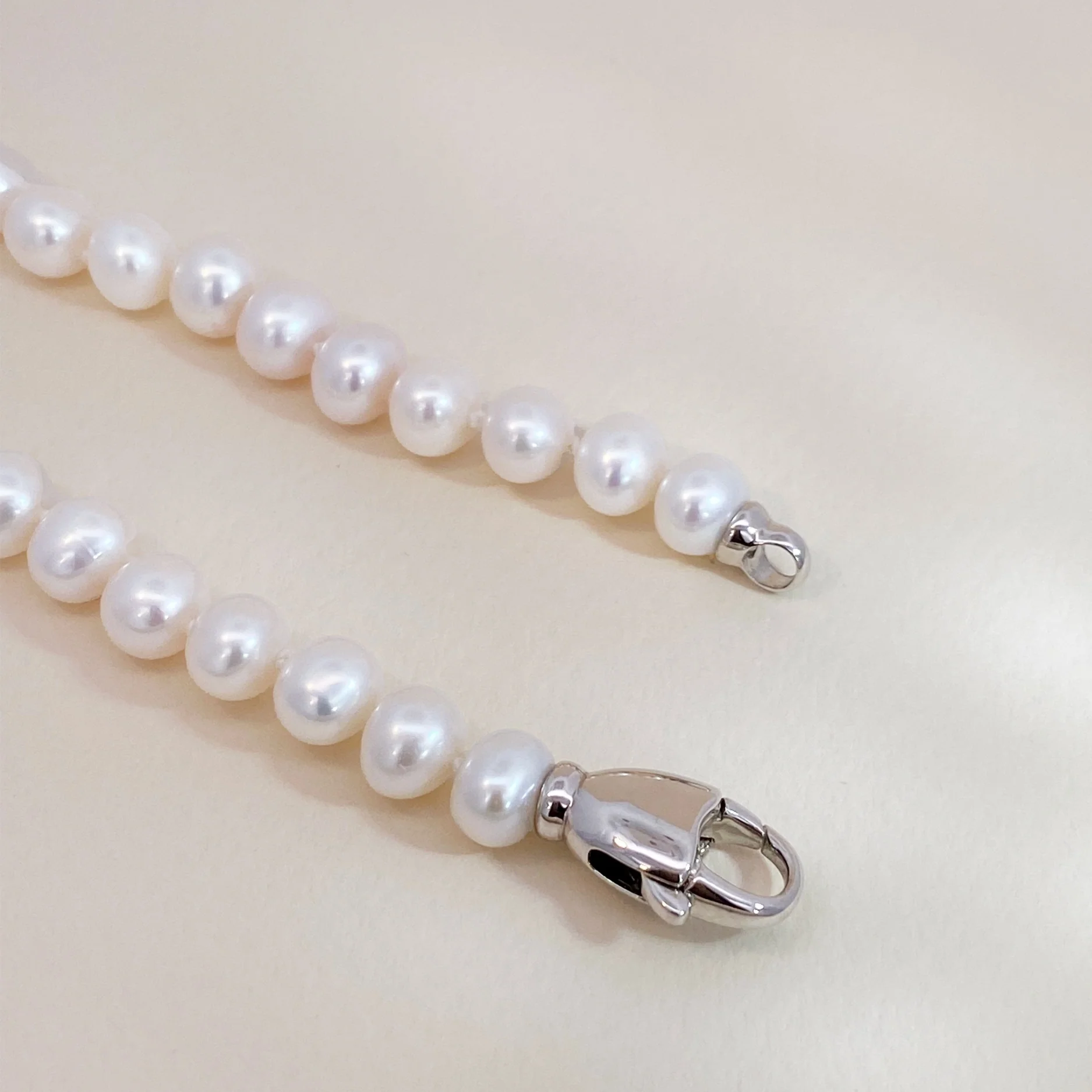 Pearl Necklace - Image 4