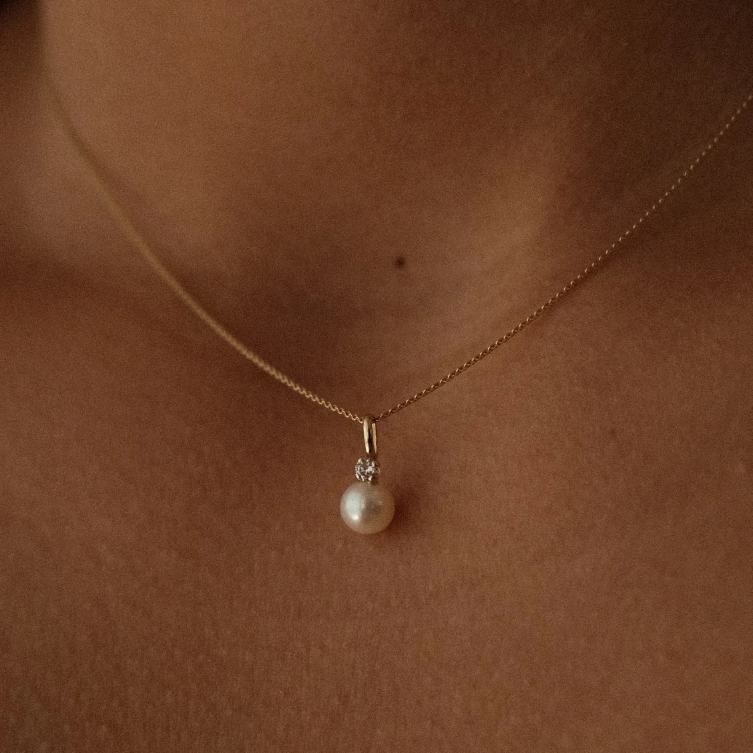 Pearl Spark Pendant - Image 2