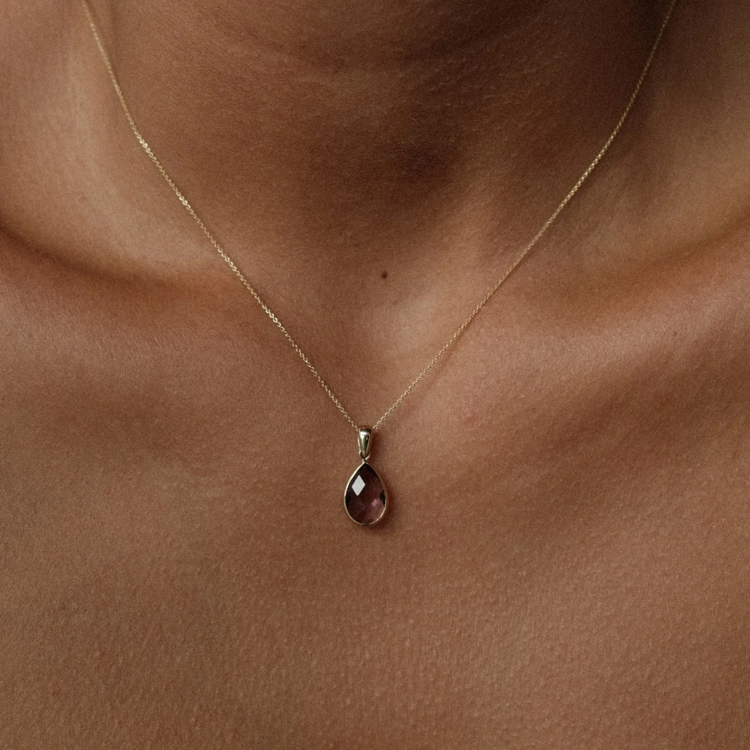 Rhodolite Quartz Drop Pendant - Image 2