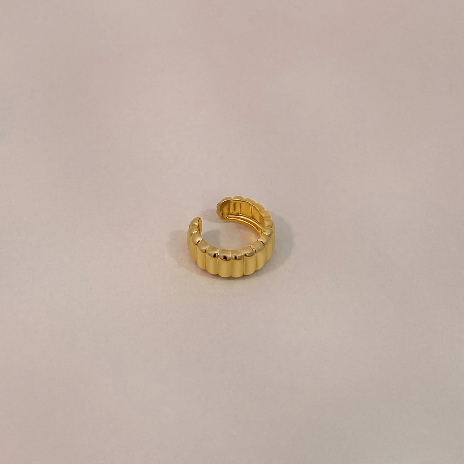 Ribbed Ear Cuff - Image 3