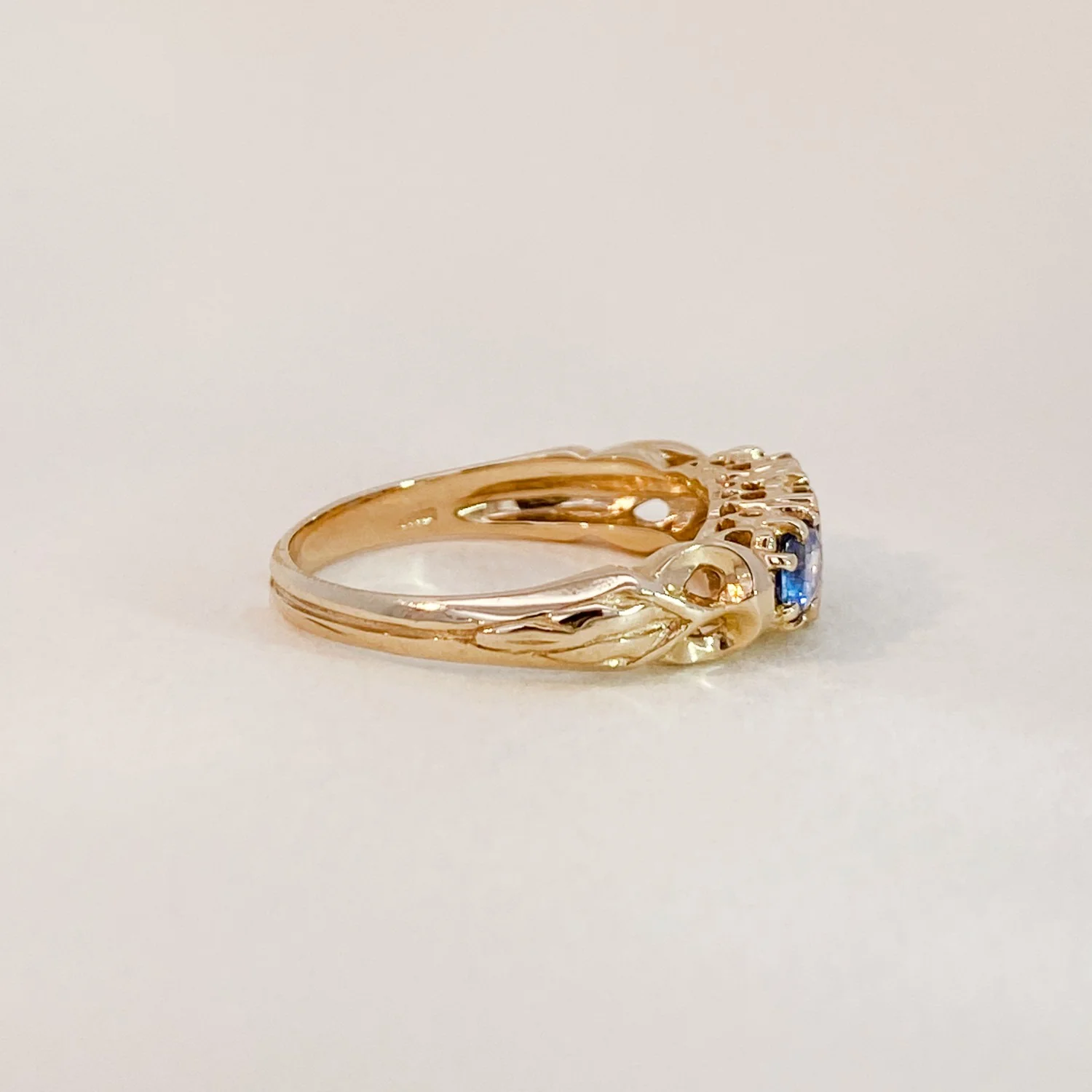 Royal Sapphire Trio Ring - Image 3