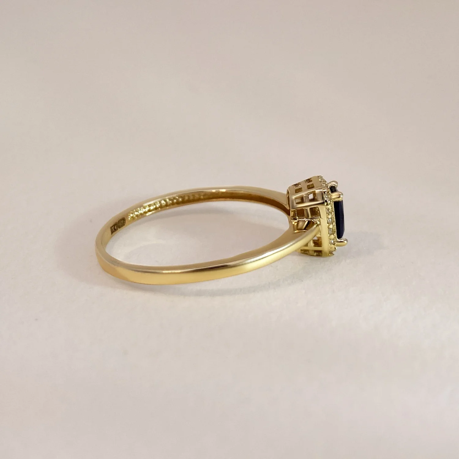 Sapphire Baguette Halo Ring - Image 3