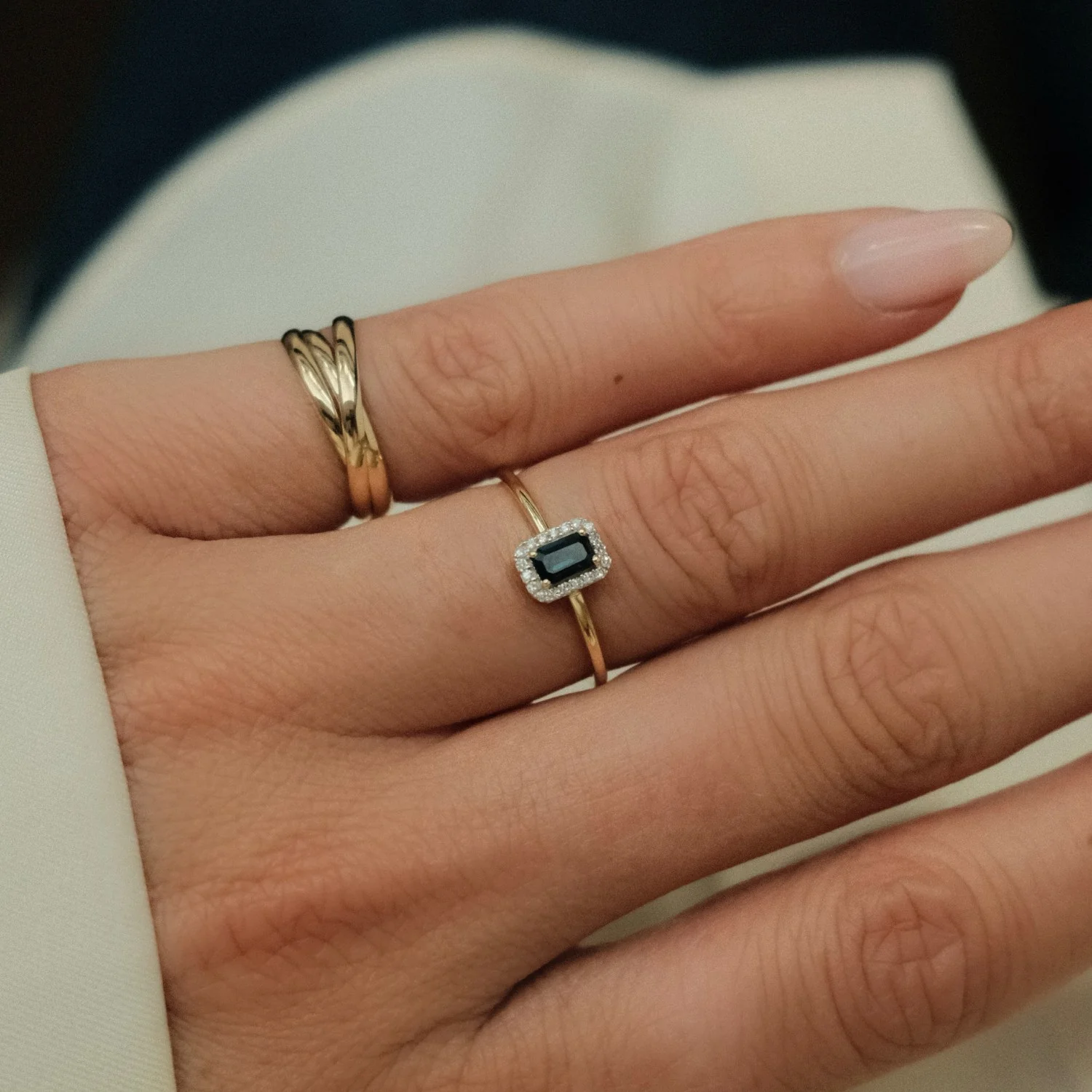 Sapphire & Diamond Halo Ring - Image 4